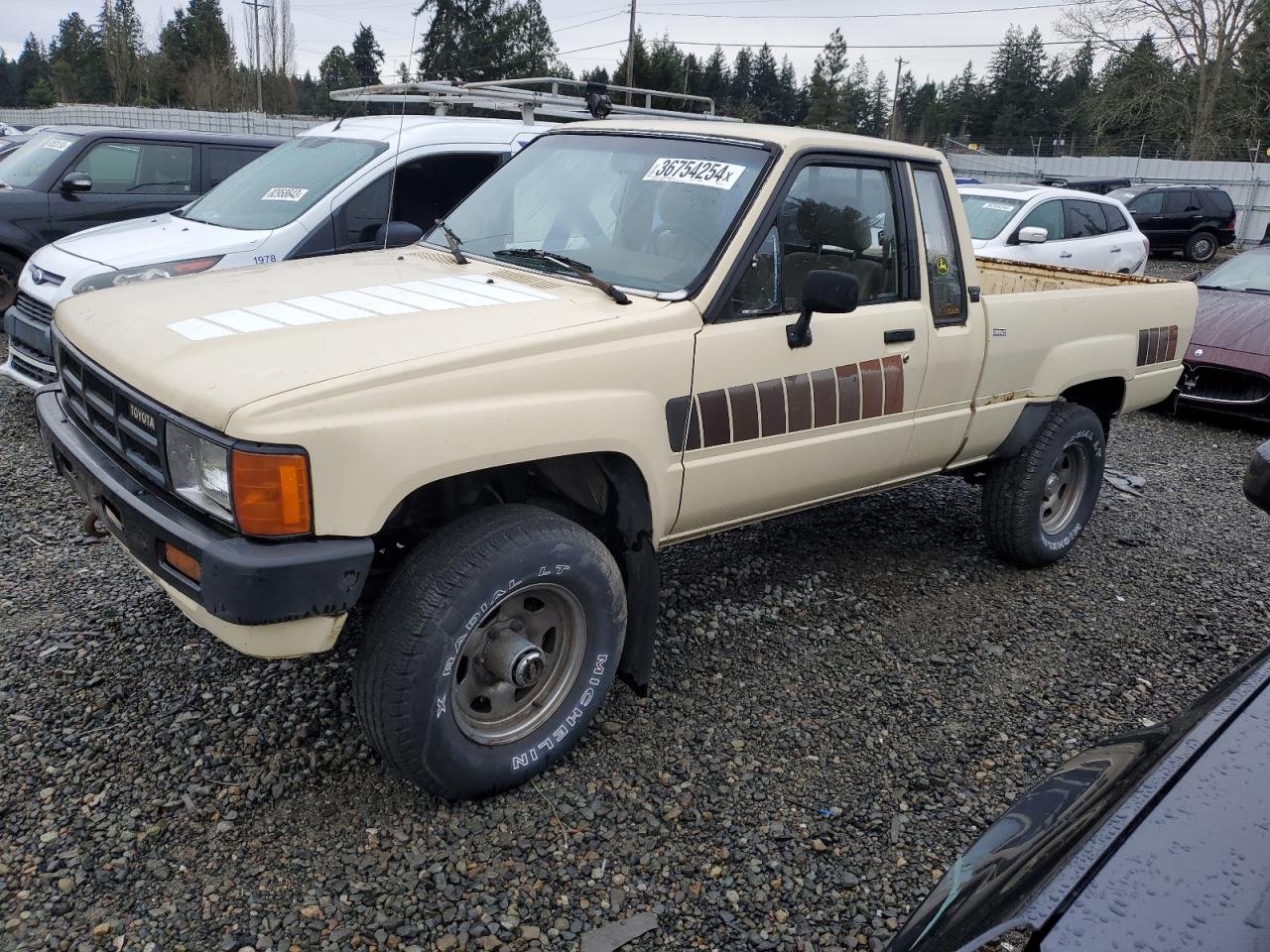 Изображение 1 1985 TOYOTA PICKUP XTRACAB RN66 SR5 1985 с VIN JT4RN66S0F5081954