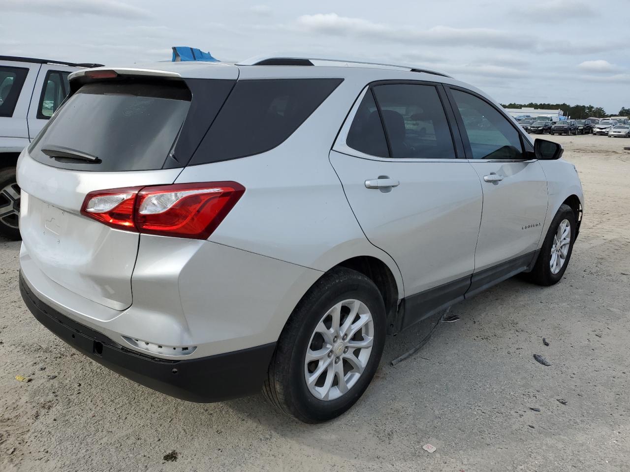 Image 3 of 2020 CHEVROLET EQUINOX LT 2020 with VIN 3GNAXKEV0LS736554