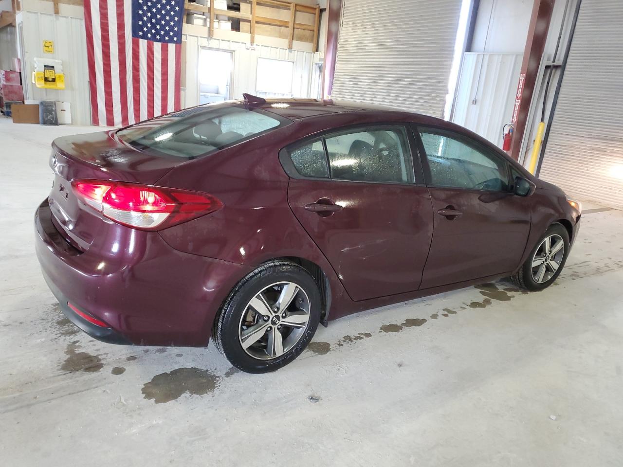 Изображение 3 2018 KIA FORTE LX 2018 с VIN 3KPFL4A74JE233506