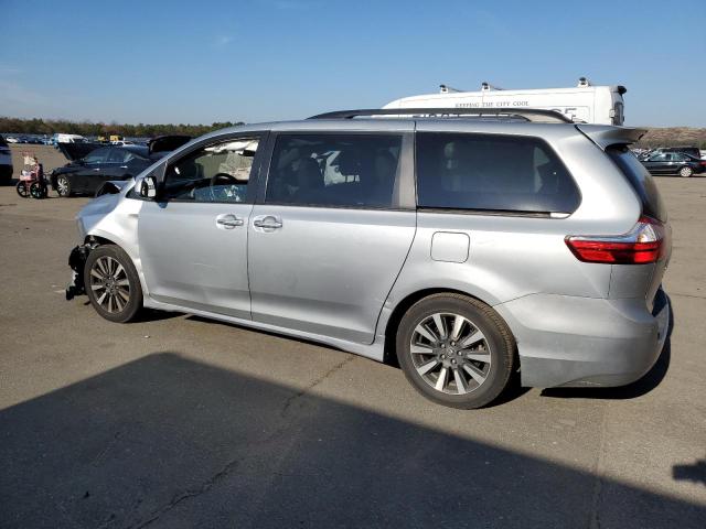 Image 2 of 2019 TOYOTA SIENNA XLE 2019 with VIN 5TDDZ3DC1KS227940