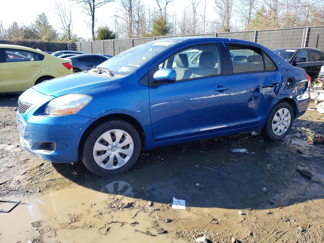 Image 1 of 2009 TOYOTA YARIS  2009 with VIN JTDBT903394060200