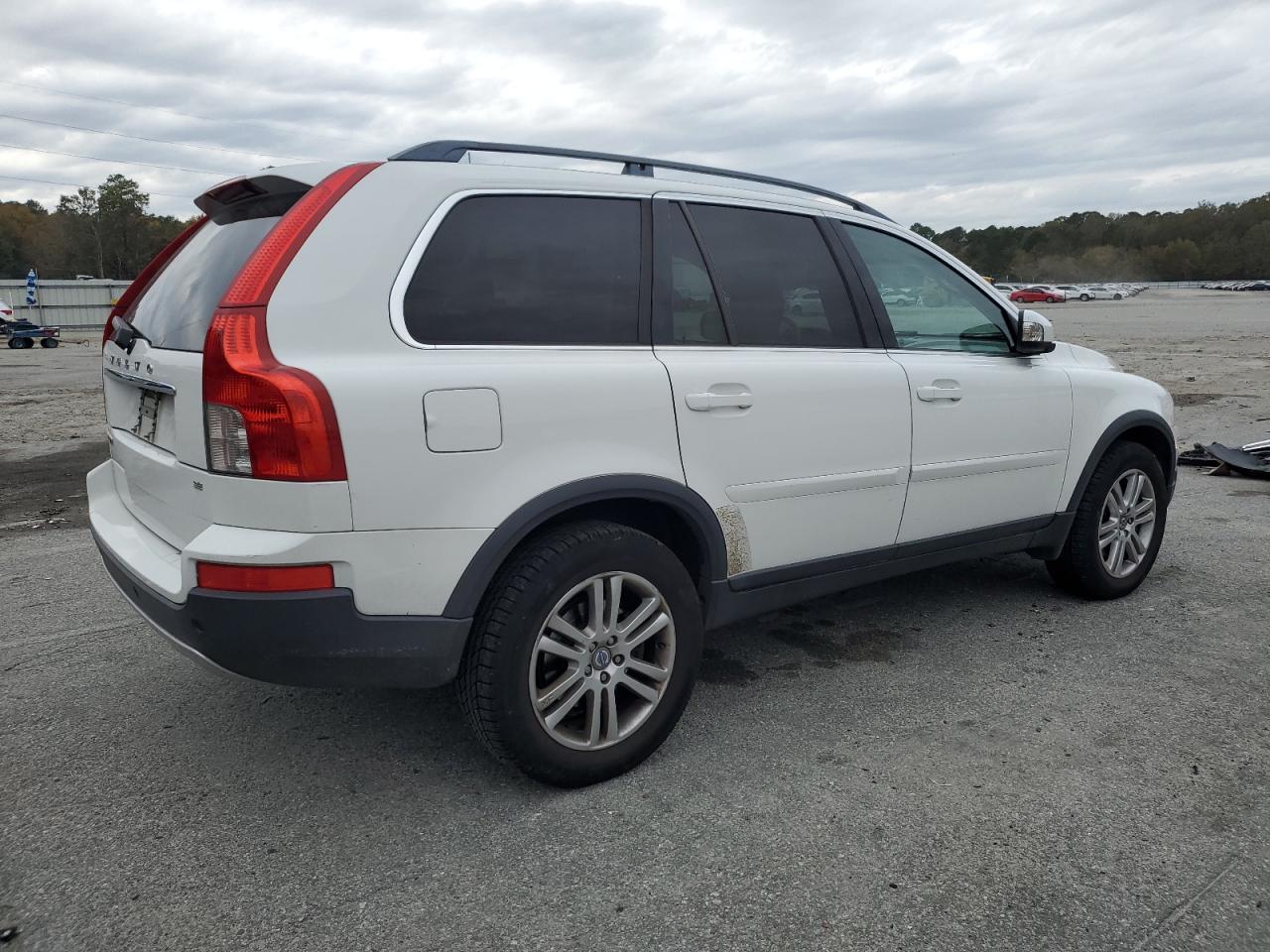 Image 3 of 2010 VOLVO XC90 3.2 2010 with VIN YV4982CY7A1540998