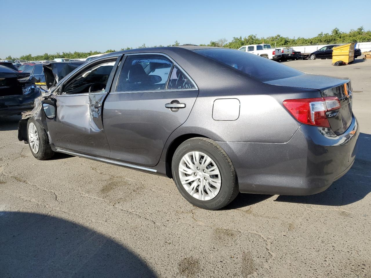 Изображение 2 2014 TOYOTA CAMRY L 2014 с VIN 4T4BF1FK9ER434912
