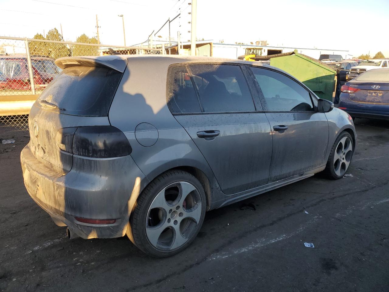 Изображение 3 2012 VOLKSWAGEN GTI  2012 с VIN WVWHD7AJ7CW235052