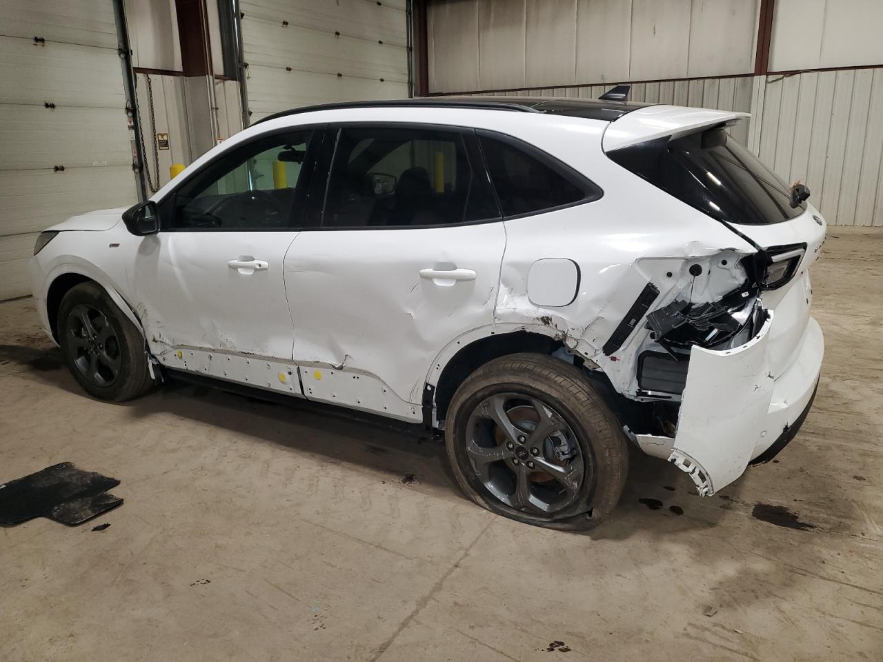 Image 2 of 2023 FORD ESCAPE ST LINE 2023 with VIN 1FMCU9MN4PUB15078