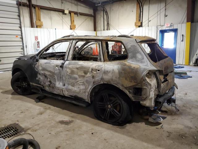 Image 2 of 2015 VOLKSWAGEN TOUAREG V6 TDI 2015 with VIN WVGEP9BP0FD001632