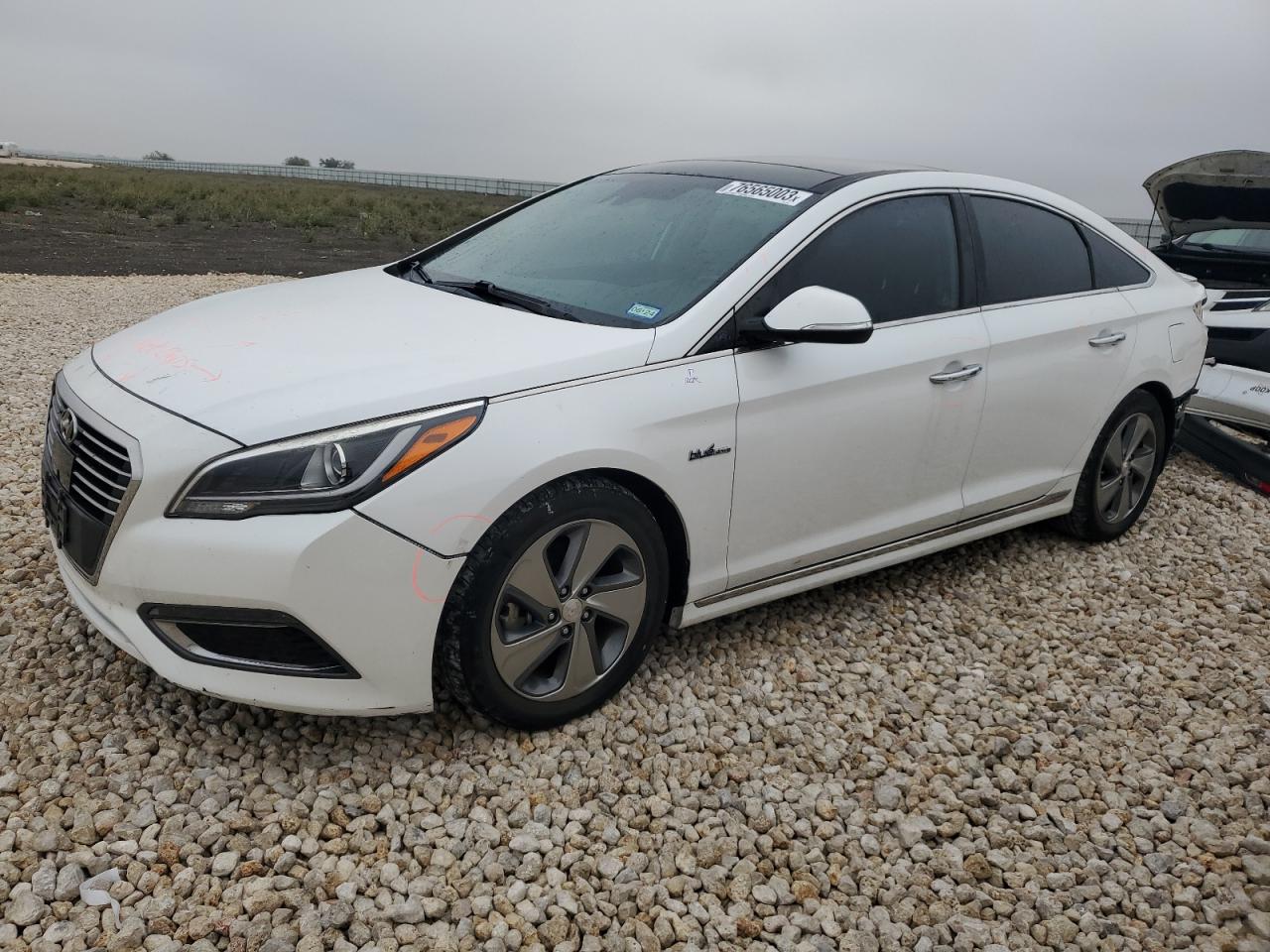 Obraz 1 z 2016 HYUNDAI SONATA HYBRID 2016 z VIN KMHE34L12GA028620