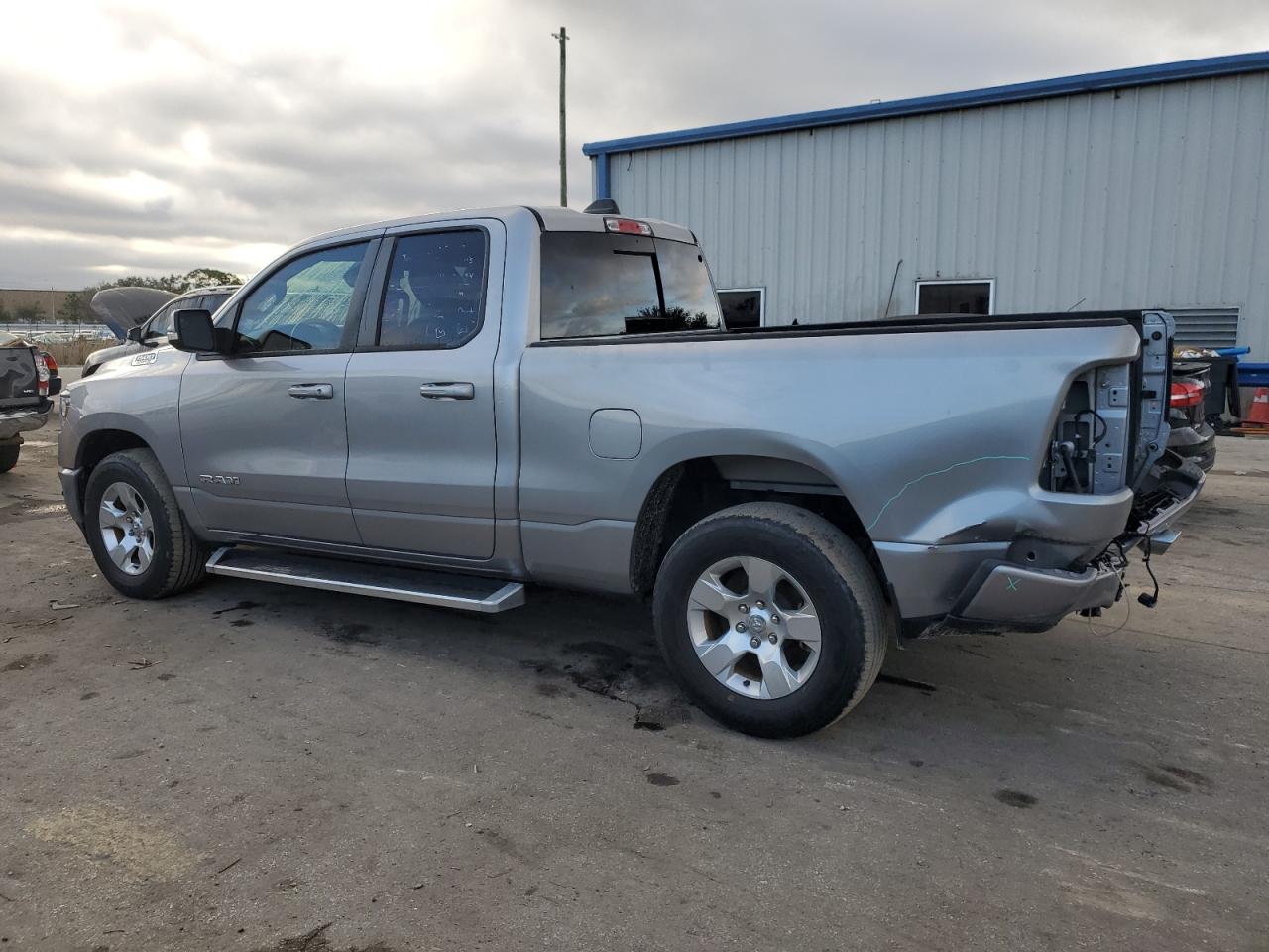 Изображение 2 2019 RAM 1500 BIG HORN/LONE STAR 2019 с VIN 1C6RREBT6KN617319