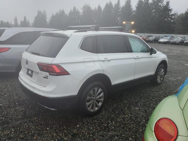 Image 3 of 2018 VOLKSWAGEN TIGUAN SE 2018 with VIN 3VV2B7AX2JM131647