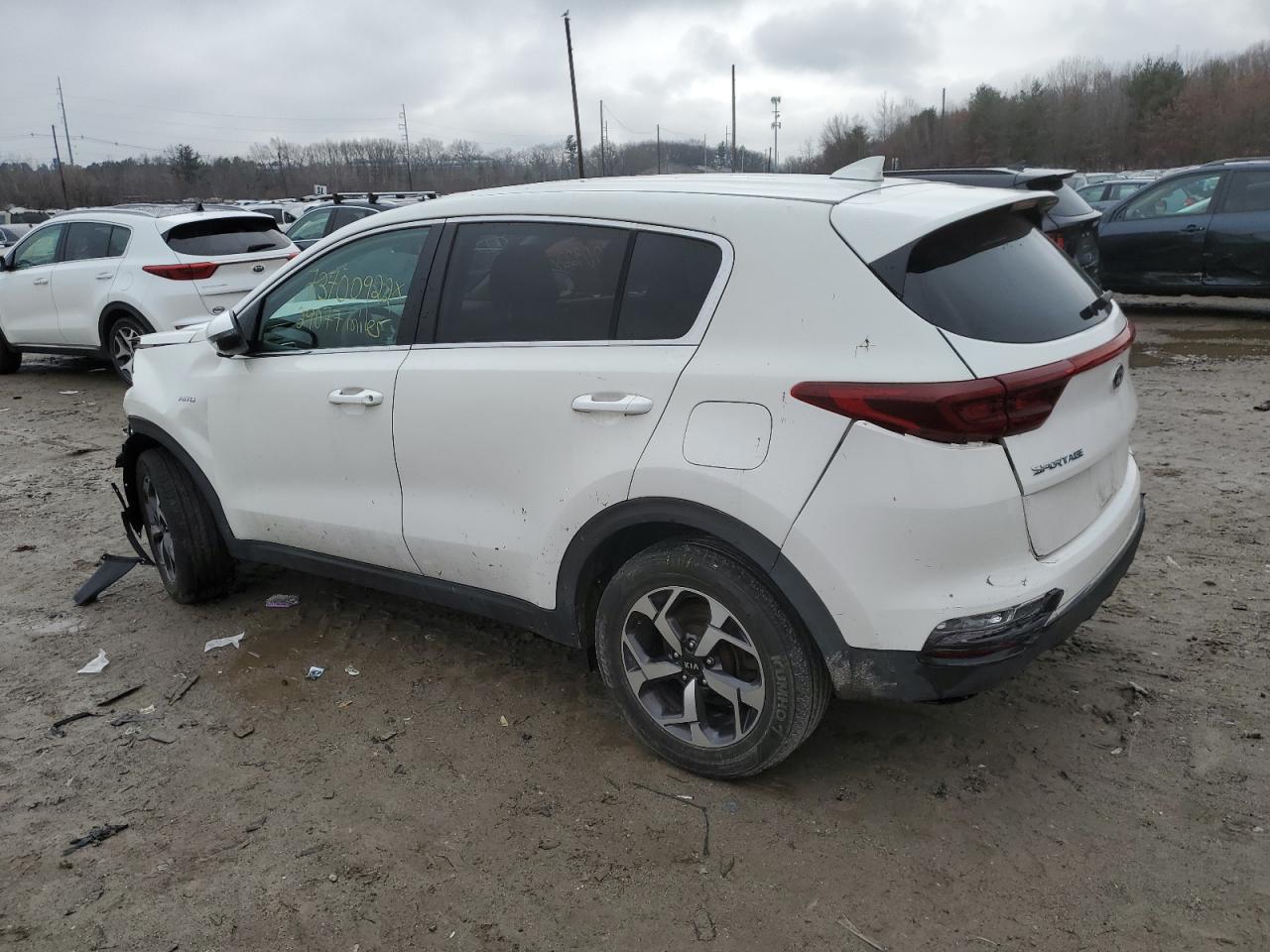 Image 2 of 2020 KIA SPORTAGE LX 2020 with VIN KNDPMCAC4L7813897