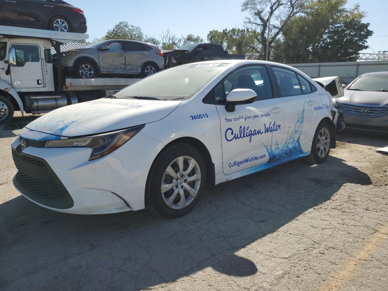 Obraz 1 z 2021 TOYOTA COROLLA LE 2021 z VIN 5YFEPMAE0MP265015