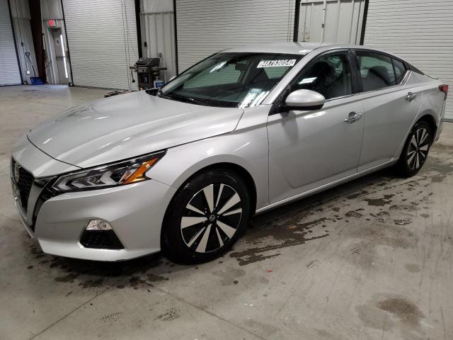 Image 1 of 2022 NISSAN ALTIMA SV 2022 with VIN 1N4BL4DV1NN395917