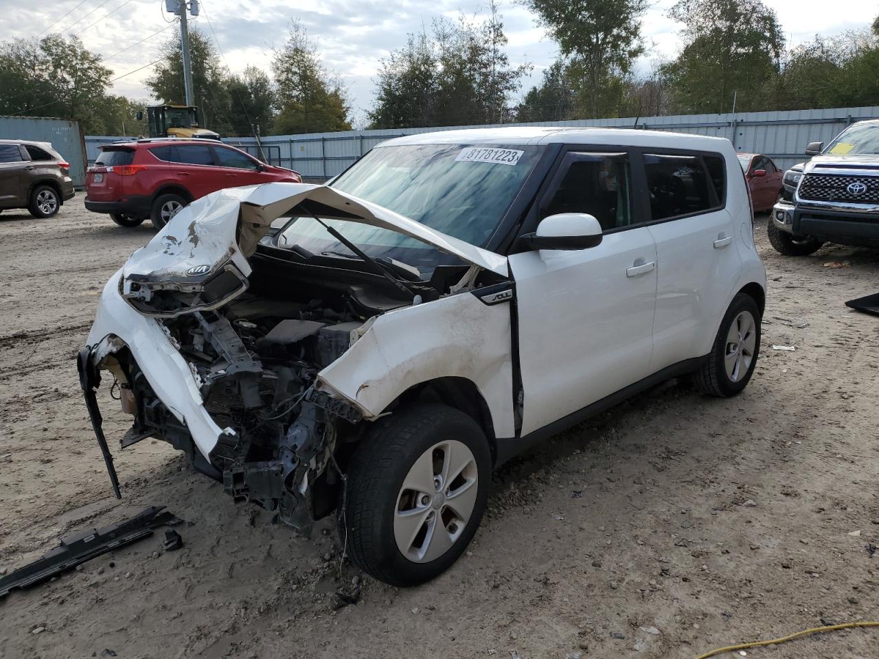 Obraz 1 z 2016 KIA SOUL  2016 z VIN KNDJN2A23G7362276