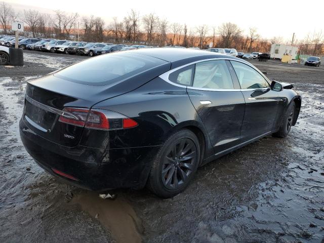 Obraz 3 z 2018 TESLA MODEL S  2018 z VIN 5YJSA1E20JF259502