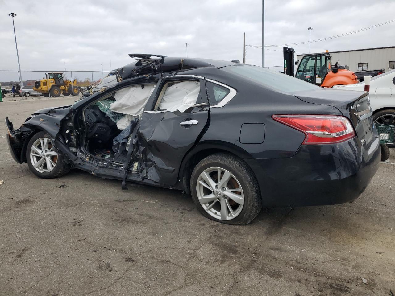 Obraz 2 z 2013 NISSAN ALTIMA 2.5 2013 z VIN 1N4AL3AP4DC905201