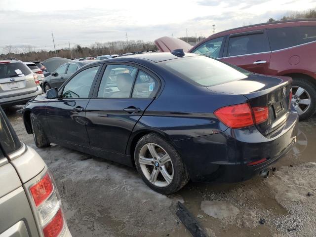 Obraz 2 z 2013 BMW 320 I XDRIVE 2013 z VIN WBA3C3C50DF981458