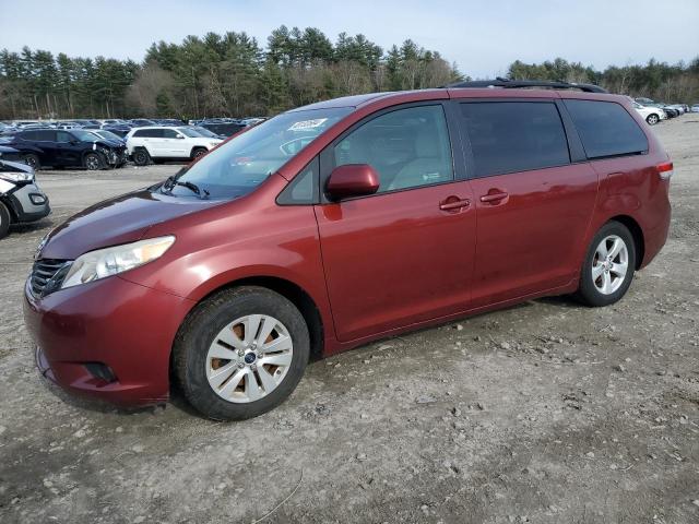 2011 TOYOTA SIENNA LE 2011 image