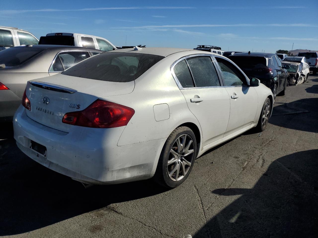 Image 3 of 2012 INFINITI G37 BASE 2012 with VIN JN1CV6AP9CM624618