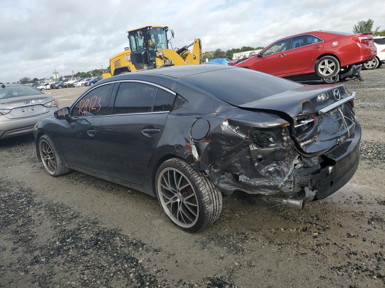 Изображение 2 2015 MAZDA 6 SPORT 2015 с VIN JM1GJ1U63F1172610