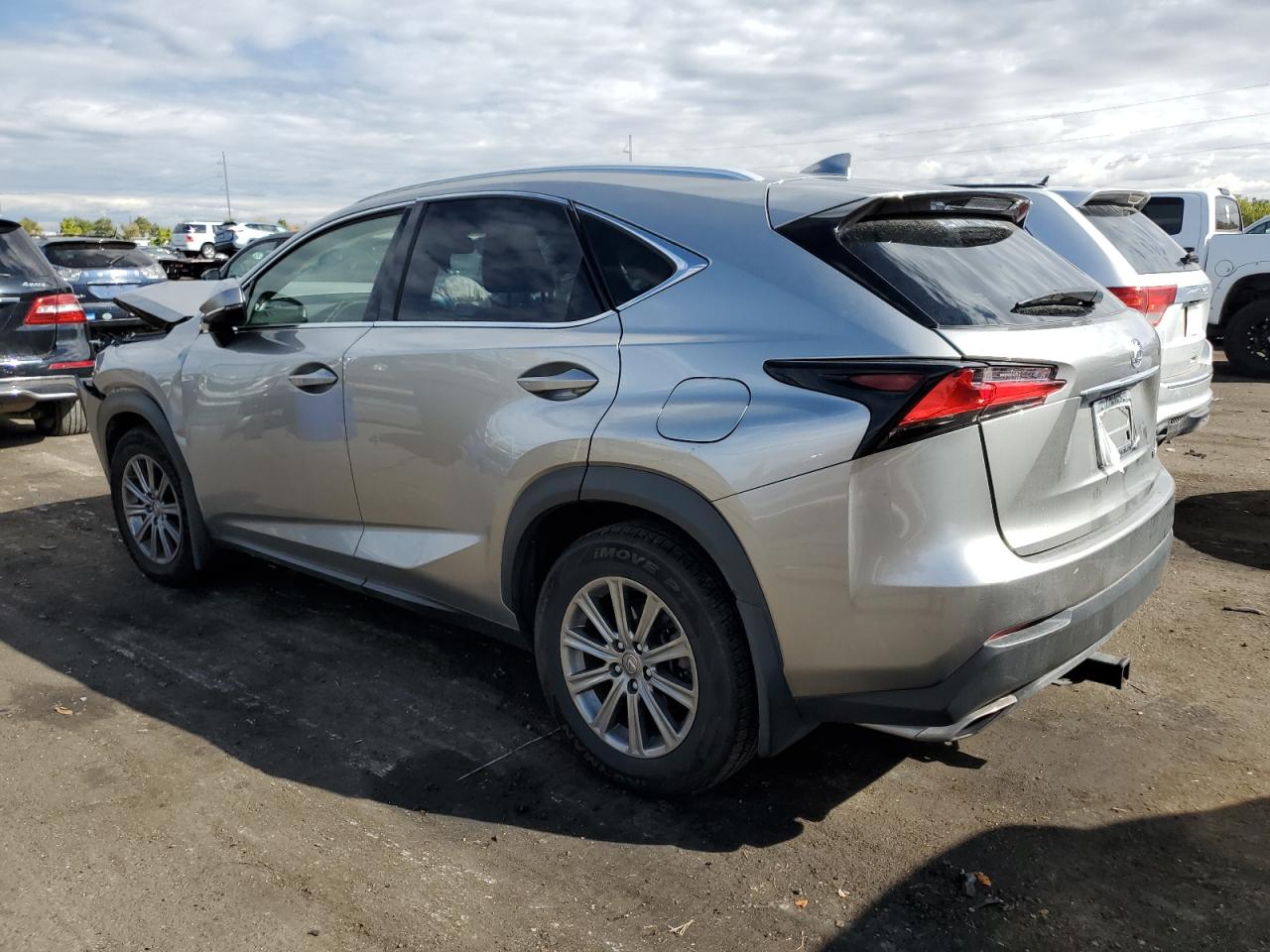 Изображение 2 2017 LEXUS NX 200T BASE 2017 с VIN JTJBARBZ9H2120351