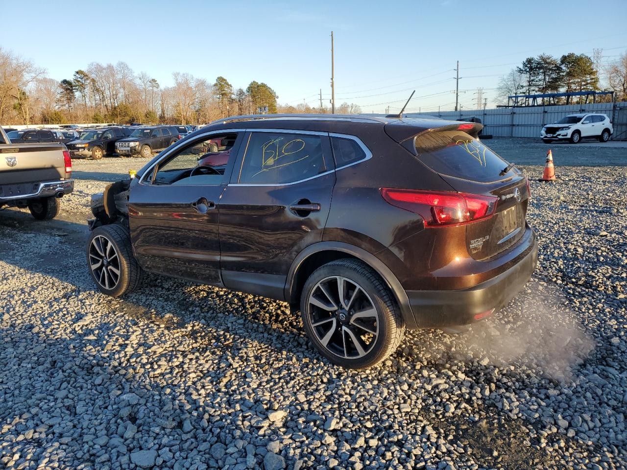 Image 2 of 2017 NISSAN ROGUE SPORT S 2017 with VIN JN1BJ1CP9HW008744