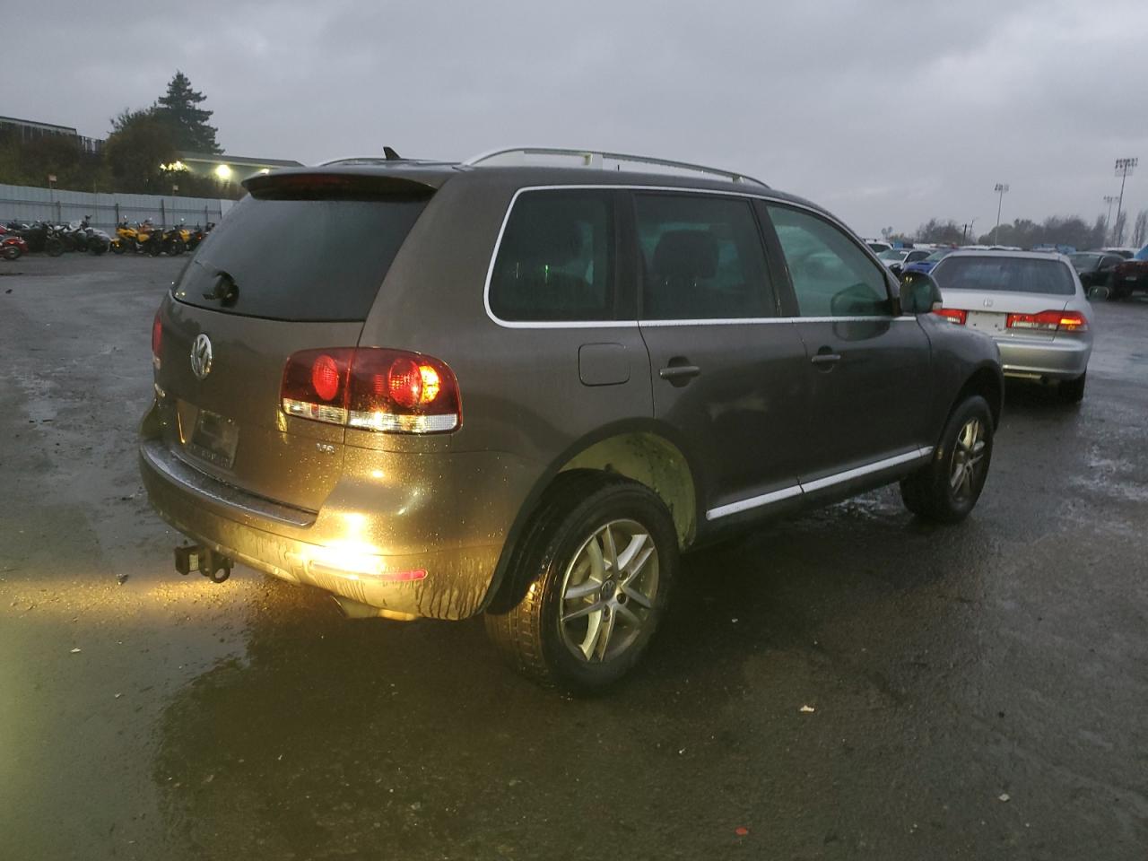 Image 3 of 2008 VOLKSWAGEN TOUAREG 2 V6 2008 with VIN WVGBE77L68D016643