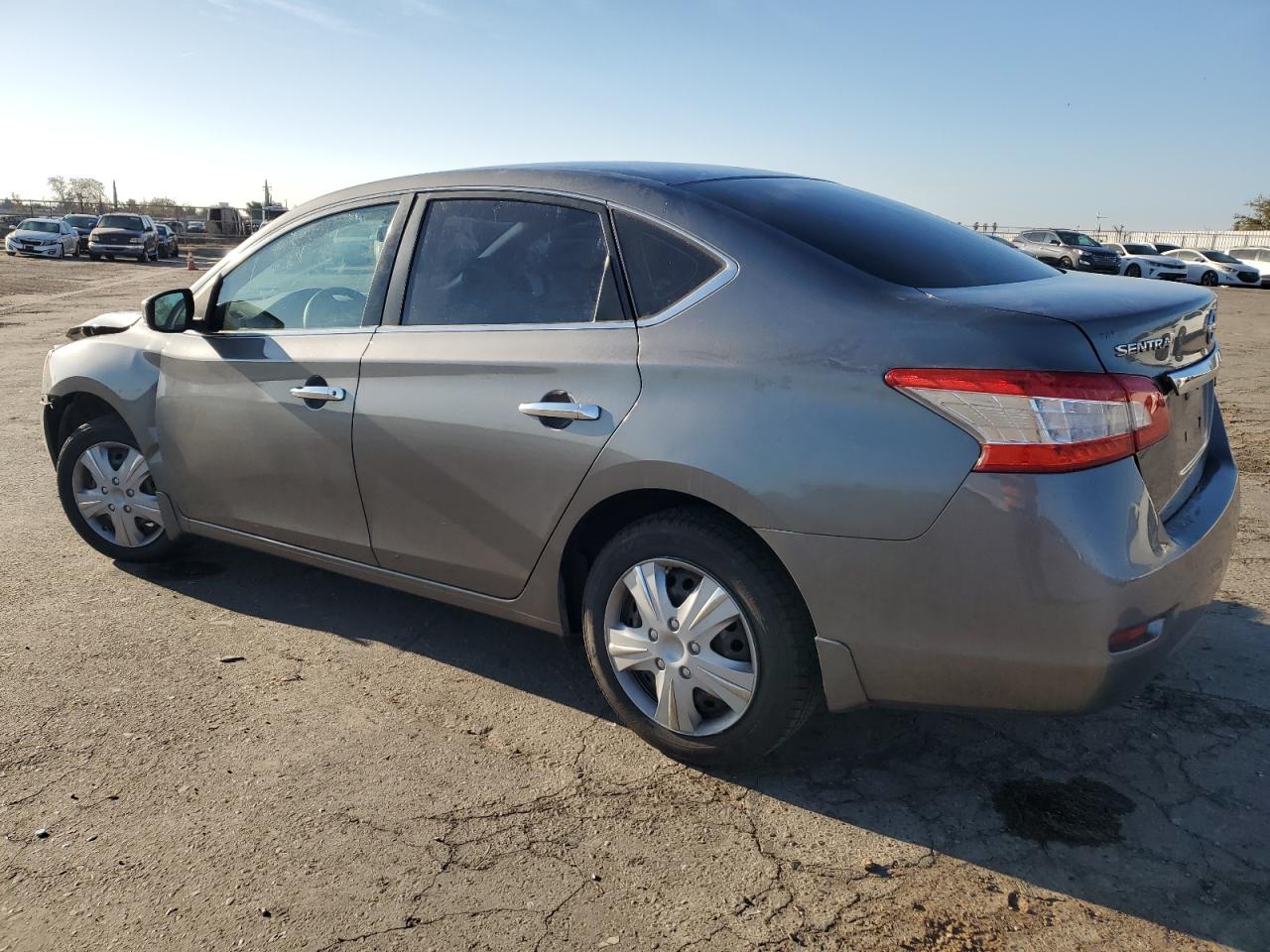 Изображение 2 2015 NISSAN SENTRA S 2015 с VIN 3N1AB7AP9FY217292