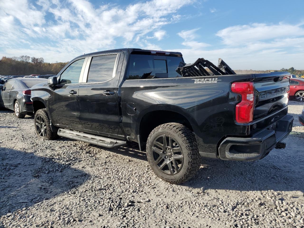 Изображение 2 2022 CHEVROLET SILVERADO K1500 LT TRAIL BOSS 2022 с VIN 3GCUDFET2NG582231