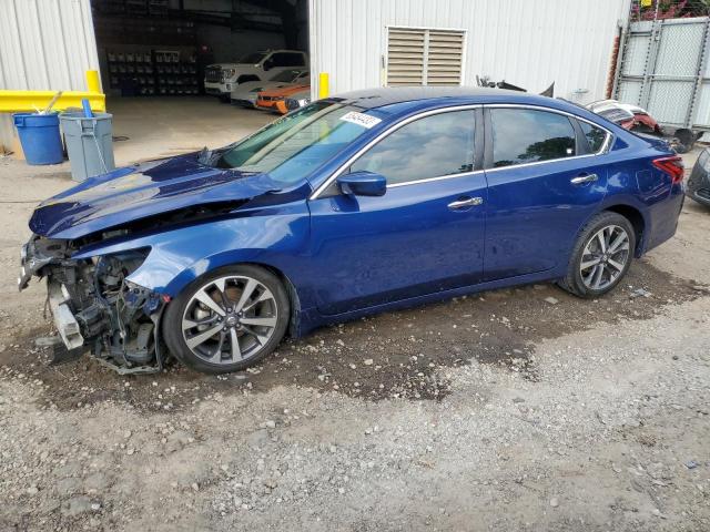 Image 1 of 2017 NISSAN ALTIMA 2.5 2017 with VIN 1N4AL3APXHN325624