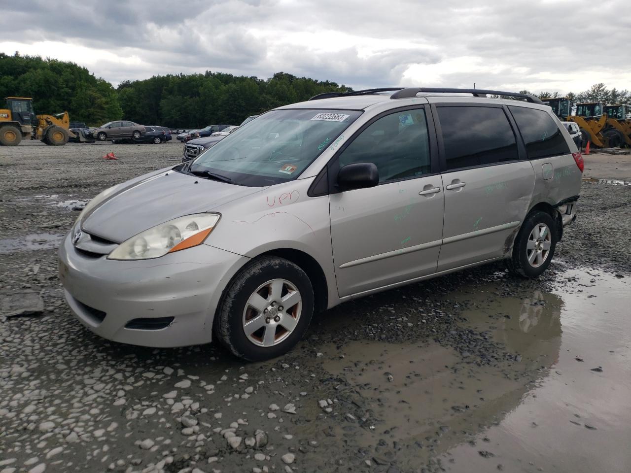 2009 TOYOTA SIENNA CE 2009 image