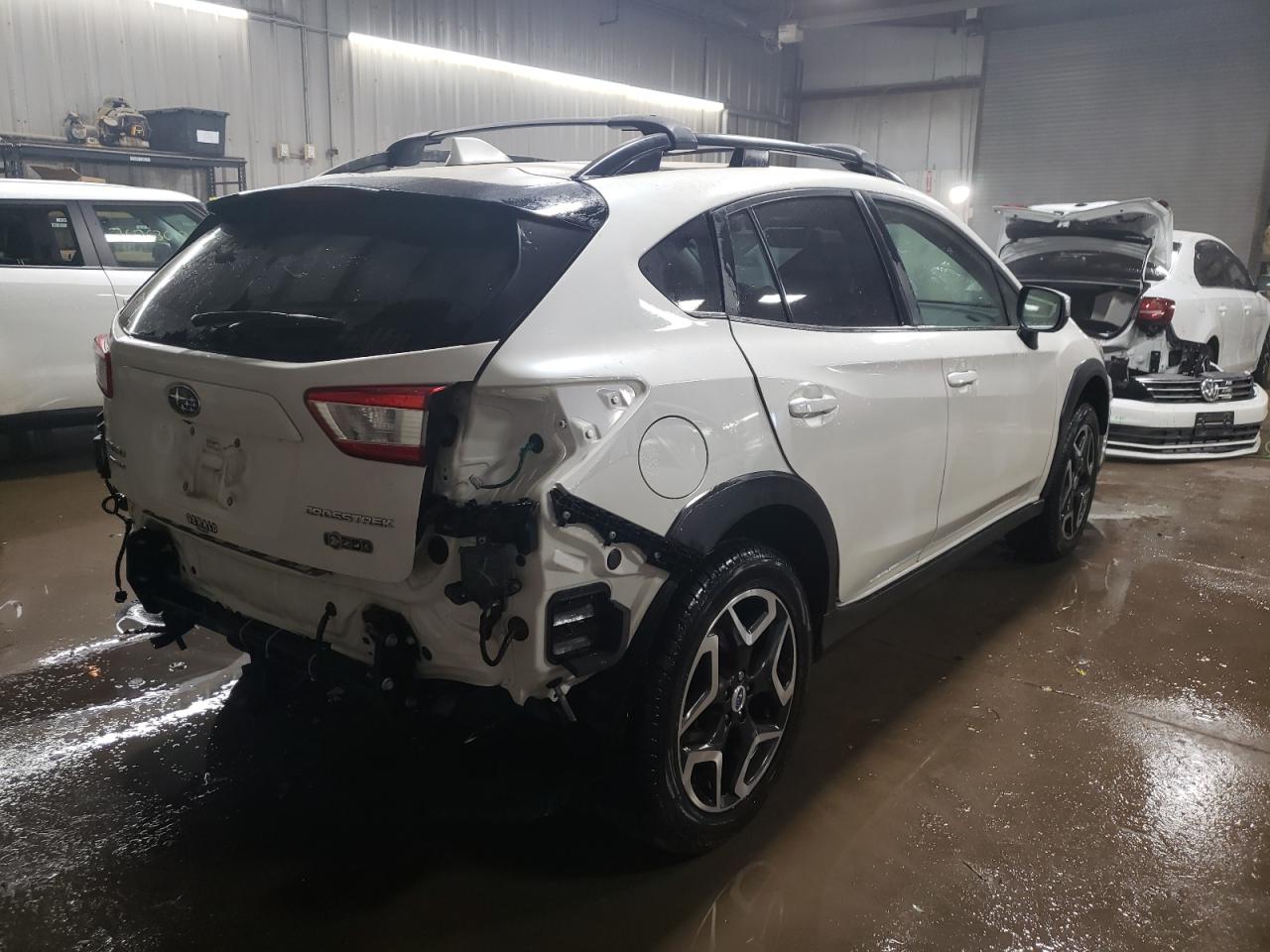 Image 3 of 2018 SUBARU CROSSTREK LIMITED 2018 with VIN JF2GTALC5J8283596