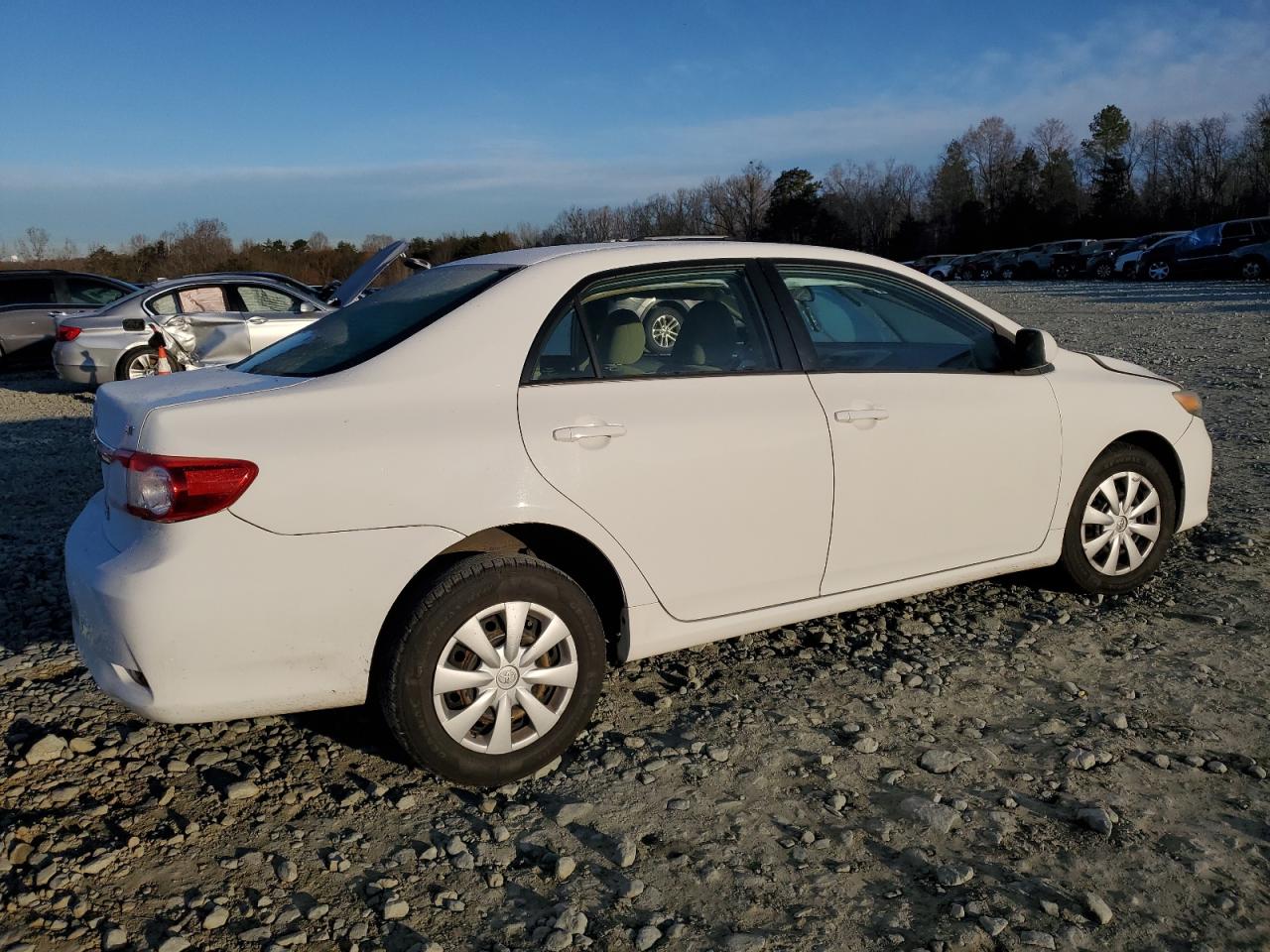Изображение 3 2011 TOYOTA COROLLA BASE 2011 с VIN 2T1BU4EE1BC602925