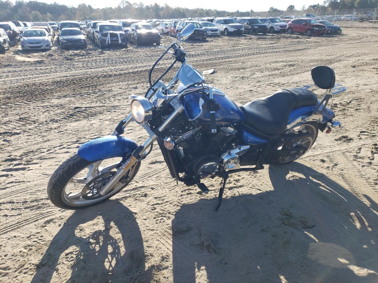 Image 2 of 2011 YAMAHA XVS1300 CU 2011 with VIN JYAVP33EXBA002986