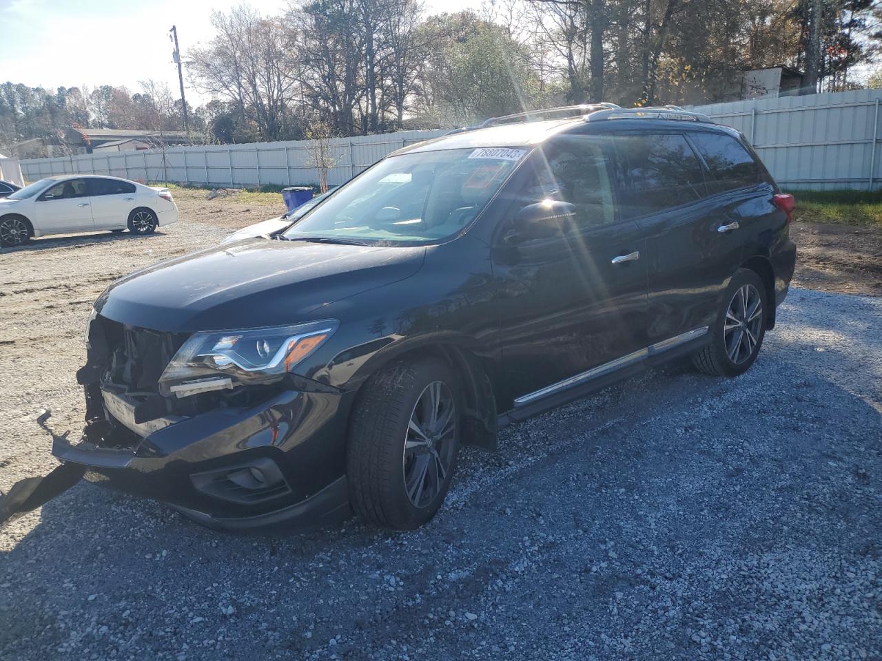 Изображение 1 2018 NISSAN PATHFINDER S 2018 с VIN 5N1DR2MN5JC602414