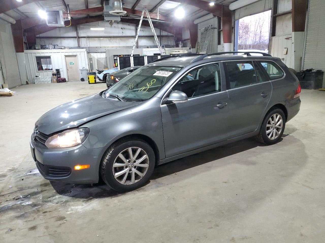 Image 1 of 2010 VOLKSWAGEN JETTA SE 2010 with VIN 3VWTZ7AJXAM664322
