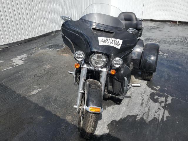 Image 2 of 2015 HARLEY-DAVIDSON FLHTCUTG TRI GLIDE ULTRA 2015 with VIN 1HD1MAL1XFB853357