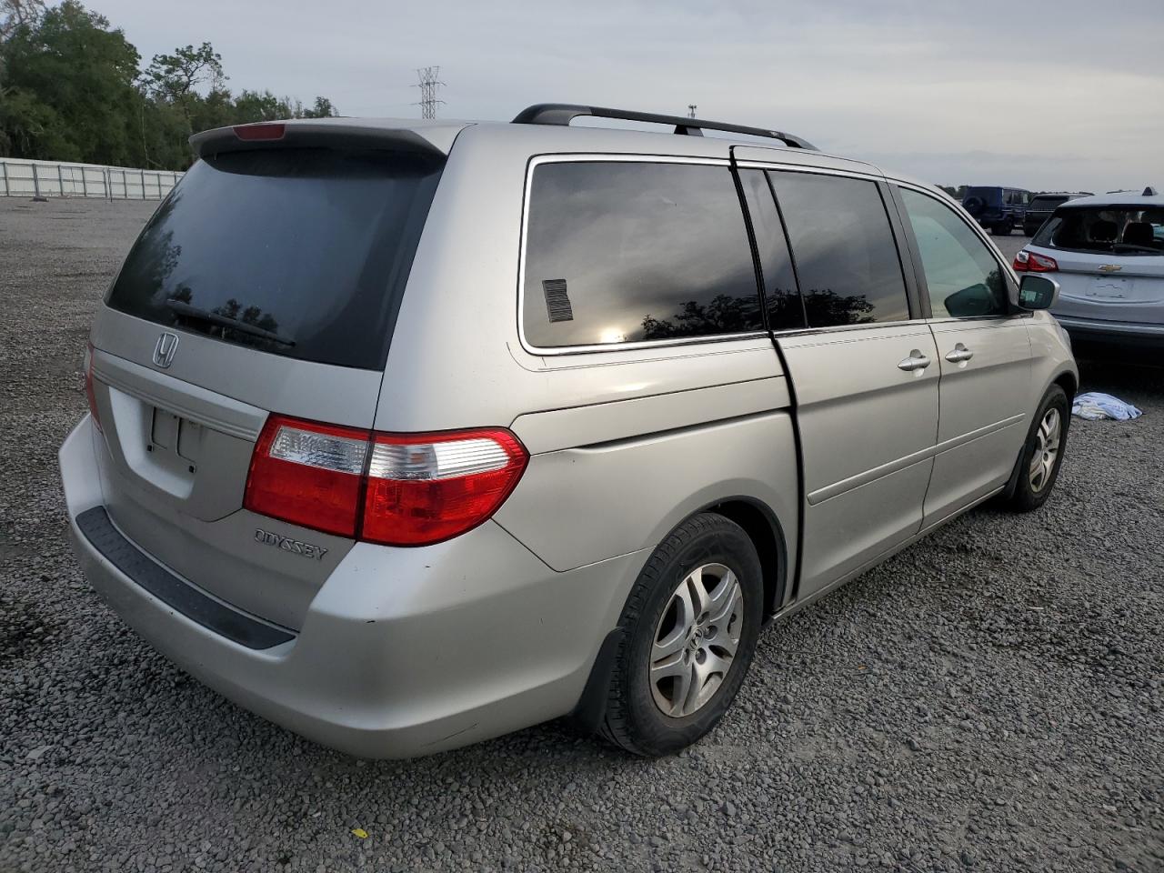 Obraz 3 z 2005 HONDA ODYSSEY EXL 2005 z VIN 5FNRL38715B004827