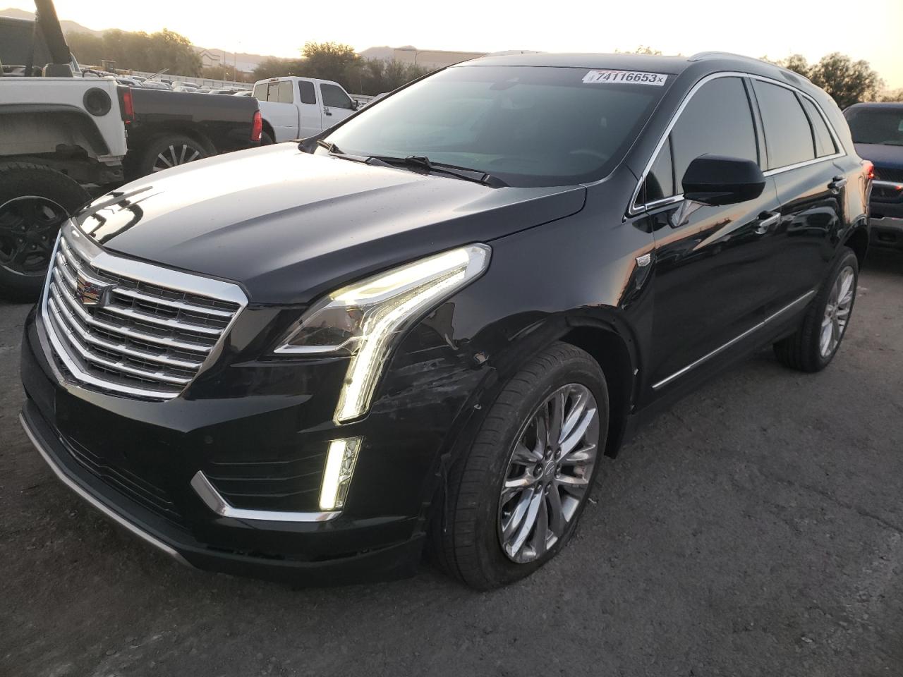 2017 CADILLAC XT5 PLATINUM 2017 image