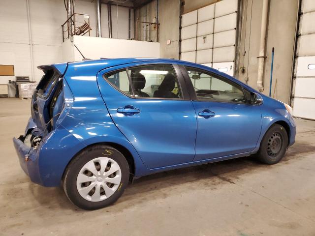 Image 3 of 2013 TOYOTA PRIUS C  2013 with VIN JTDKDTB33D1051434