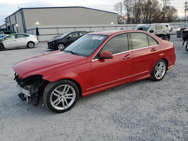 Obraz 1 z 2014 MERCEDES-BENZ C 250 2014 z VIN WDDGF4HB1ER304246