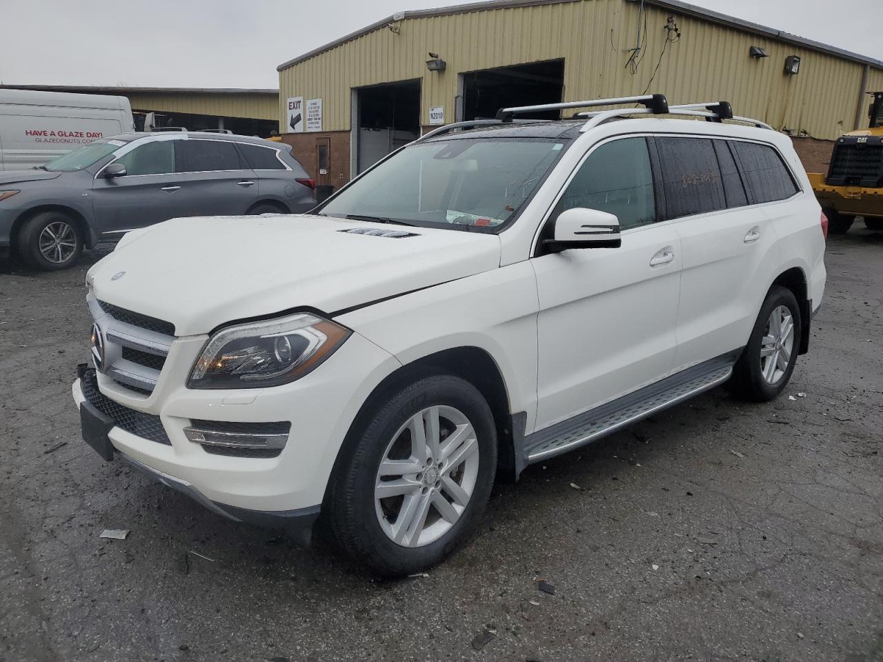 Obraz 1 z 2015 MERCEDES-BENZ GL 450 4MATIC 2015 z VIN 4JGDF6EE6FA602486