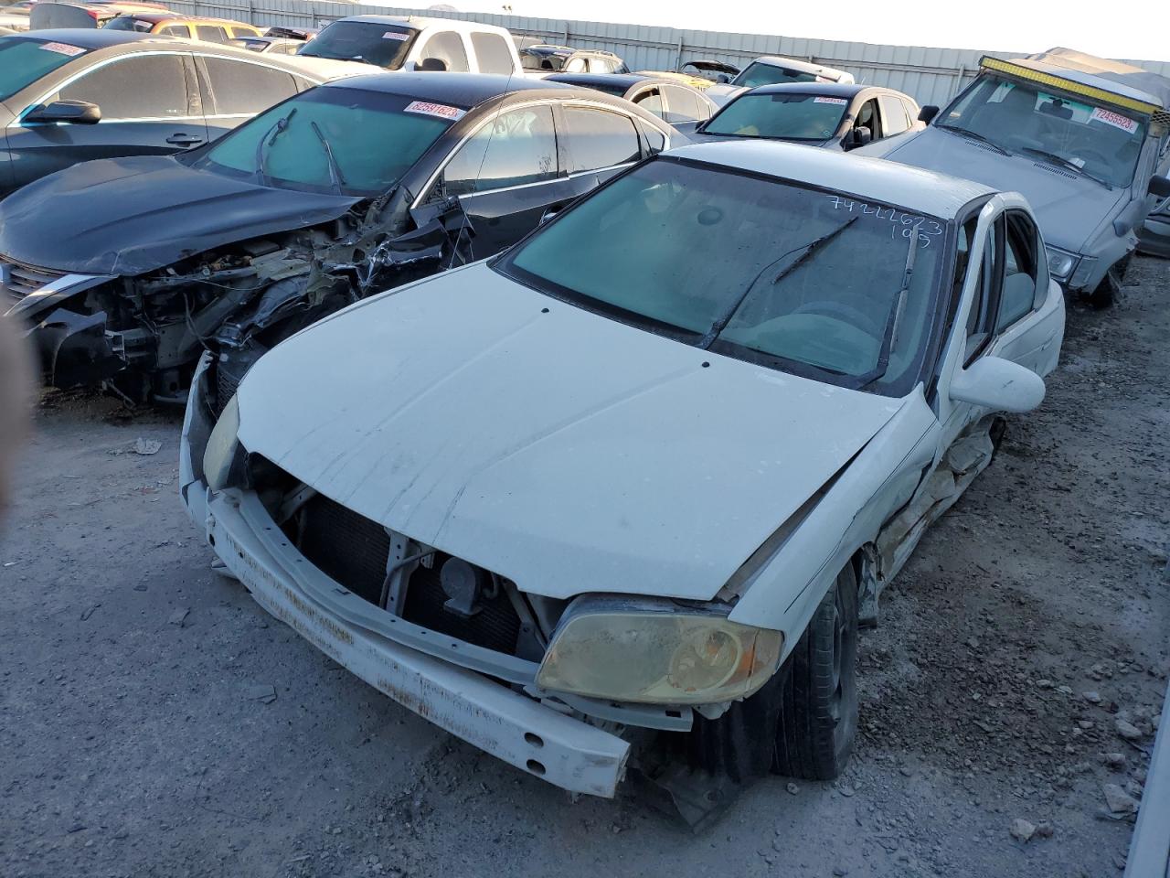 Image 1 of 2004 NISSAN SENTRA 1.8 2004 with VIN 3N1CB51D04L900155