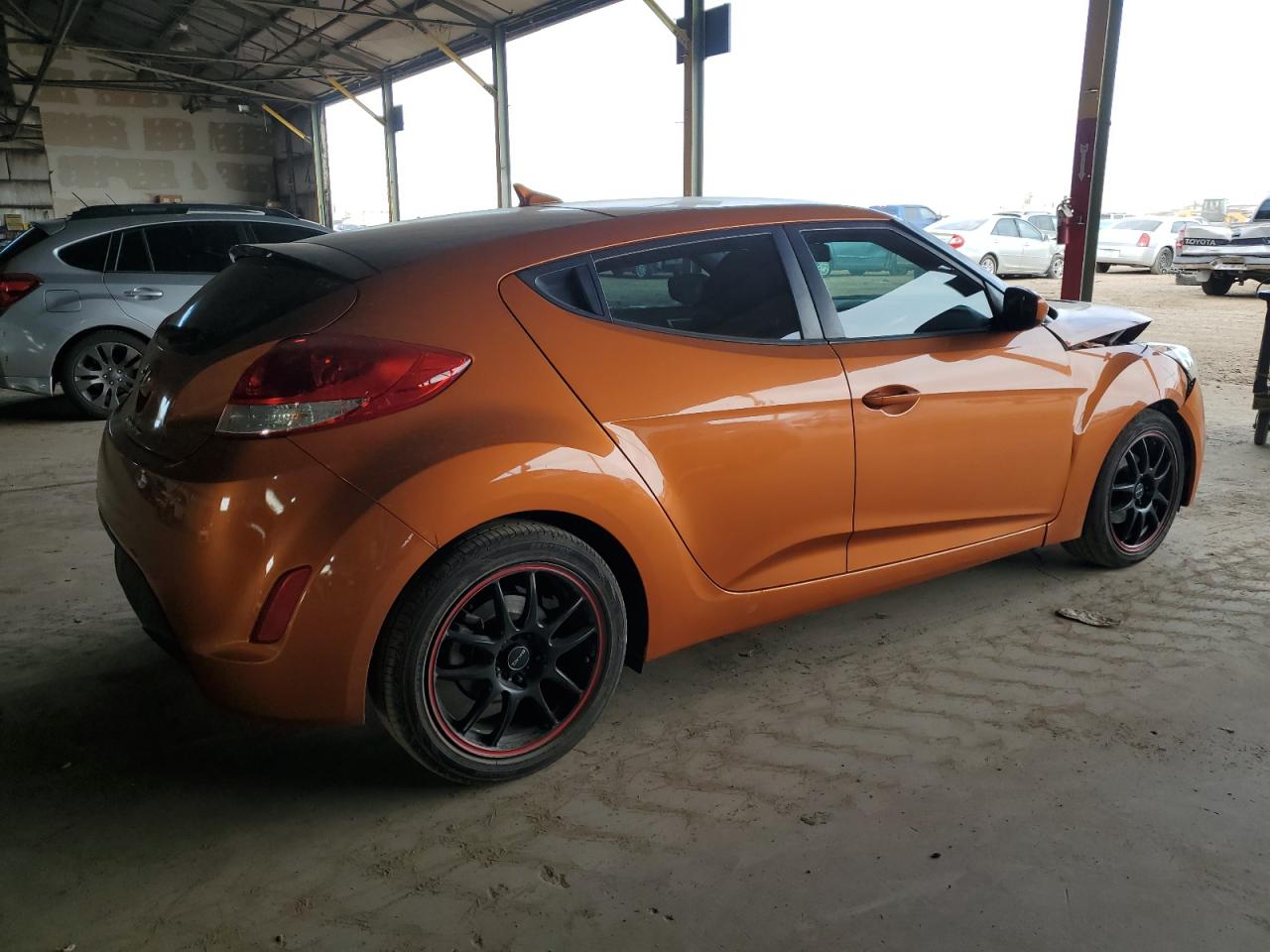 Obraz 3 z 2015 HYUNDAI VELOSTER  2015 z VIN KMHTC6AD5FU243518