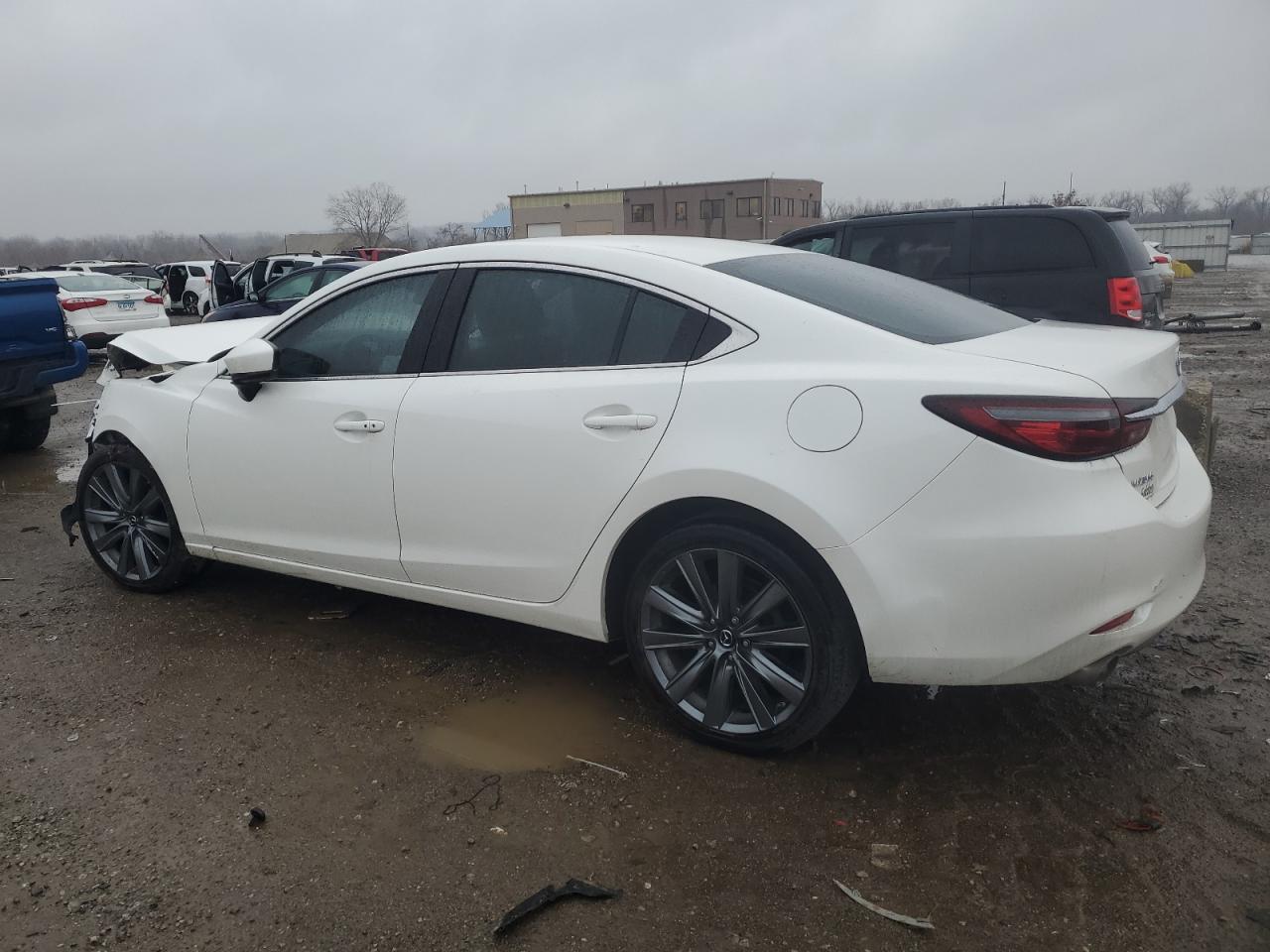 Image 2 of 2019 MAZDA 6 TOURING 2019 with VIN JM1GL1VM3K1509634
