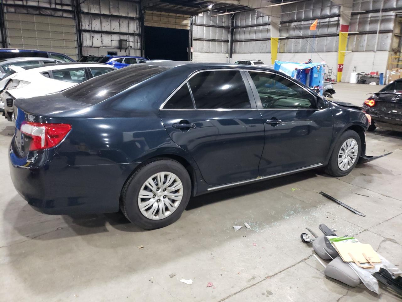Obraz 3 z 2012 TOYOTA CAMRY BASE 2012 z VIN 4T4BF1FK2CR235567