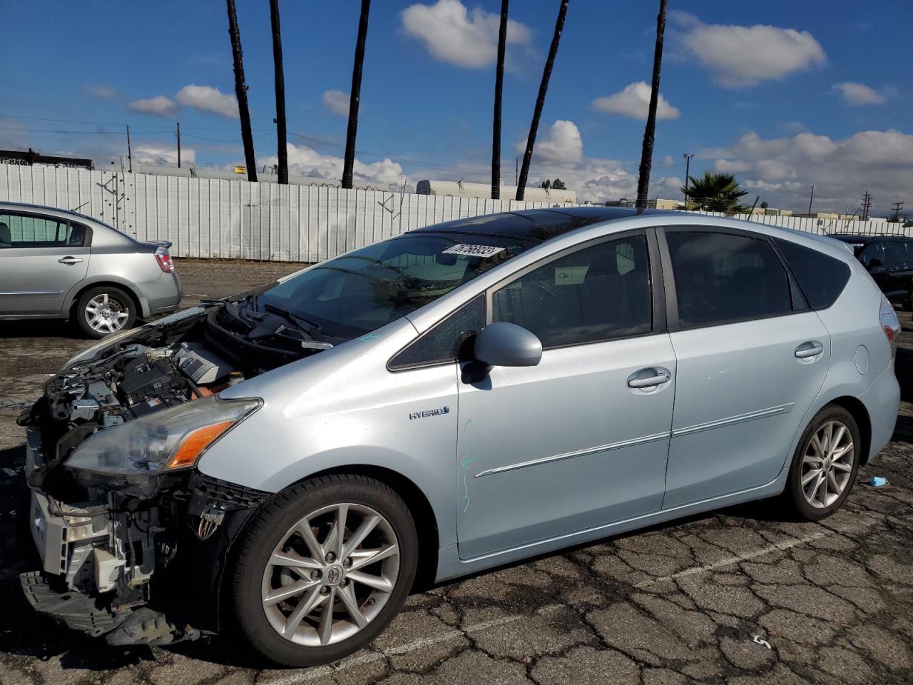 Image 1 of 2013 TOYOTA PRIUS V  2013 with VIN JTDZN3EU6D3246058