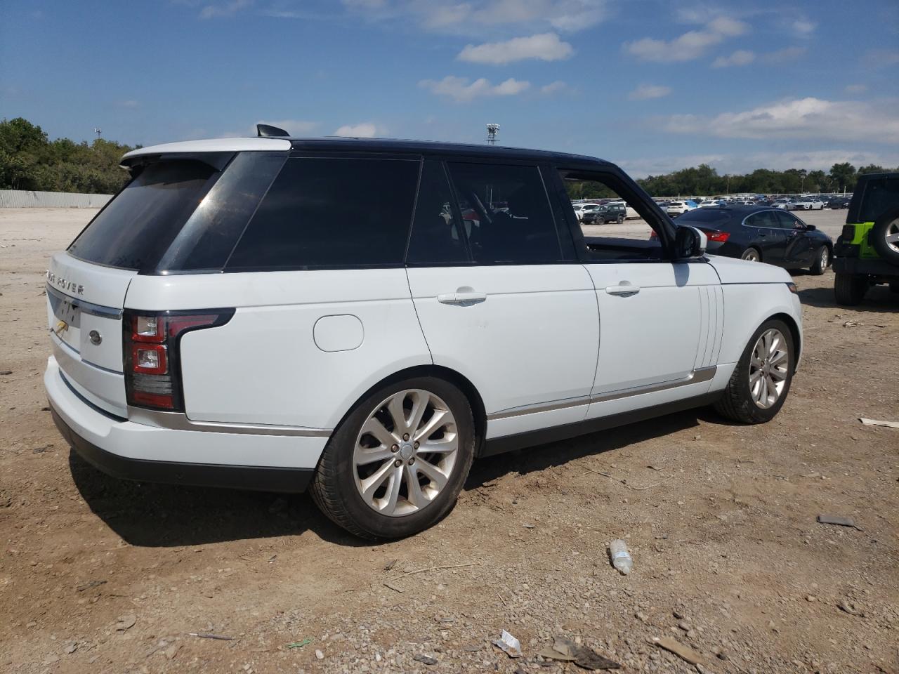 Image 3 of 2017 LAND ROVER RANGE ROVER HSE 2017 with VIN SALGS2FK2HA325924