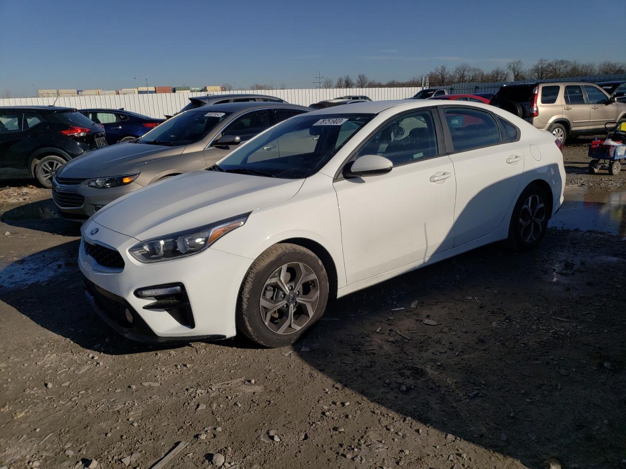 Изображение 1 2019 KIA FORTE FE 2019 с VIN 3KPF24AD0KE009708