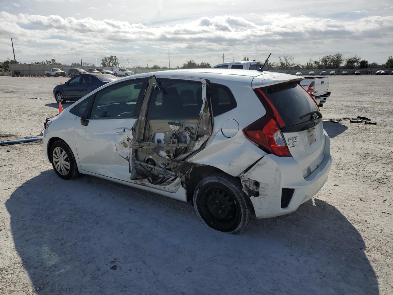 Obraz 2 z 2017 HONDA FIT LX 2017 z VIN 3HGGK5H58HM710747
