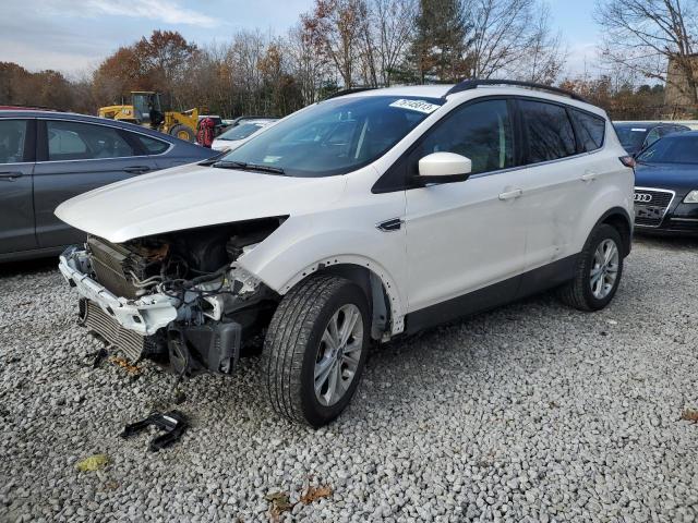 Image 1 of 2017 FORD ESCAPE SE 2017 with VIN 1FMCU9G96HUB84547